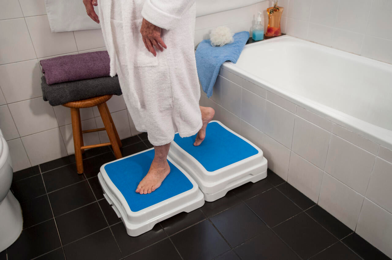 Bath Step